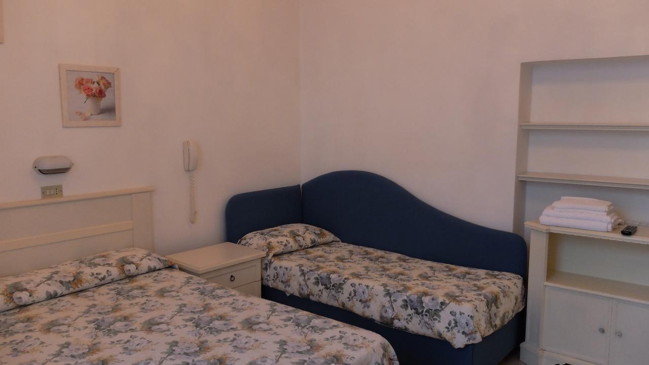 Villa La Fonte Marina di Pietrasanta Kamer foto